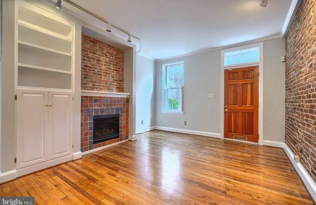 136 E GITTINGS Street Gallery 2