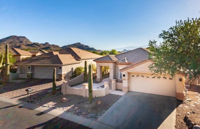 13066 N Sunrise Canyon Lane - 13066 North Sunrise Canyon Lane, Marana, AZ 85658