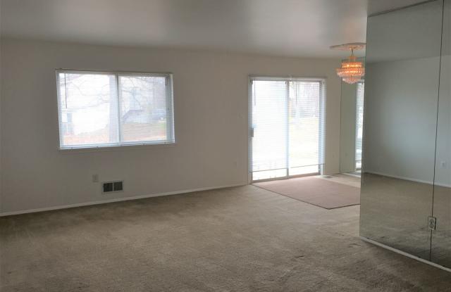 8601 Bluffwood Ln Gallery 3