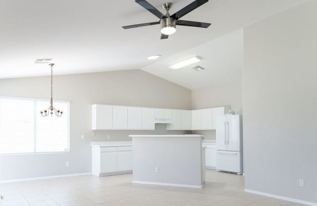 10798 W ROBIN Lane - 10798 West Robin Lane, Peoria, AZ 85373
