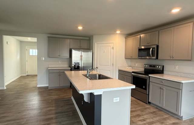 Gorgeous Home in The Arbors of New Kent Gallery 3