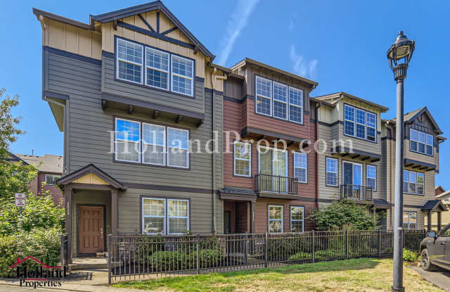 Lovely 4 bedroom home in Hillsboro. photos photos