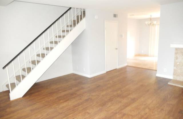 3555 Caminito Carmel Landing Gallery 3