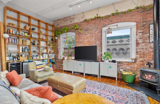 150 Lincoln St. photos photos