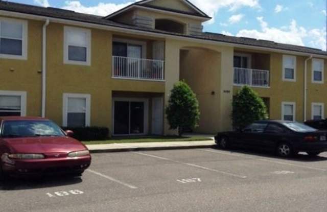 6860 Skaff Avenue #11 - 6860 Skaff Ave 2-11, Jacksonville, FL 32244