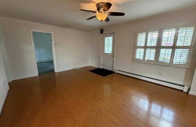 184 Horton Avenue Gallery 2