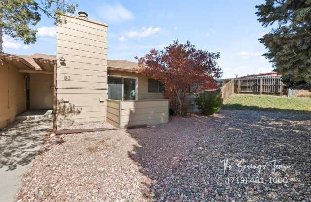 REMODELED SINGLE-LEVEL 2BD TOWNHOME w/ A/C - Security Deposit Waiver Available - 82 Stovel Circle, Colorado Springs, CO 80916