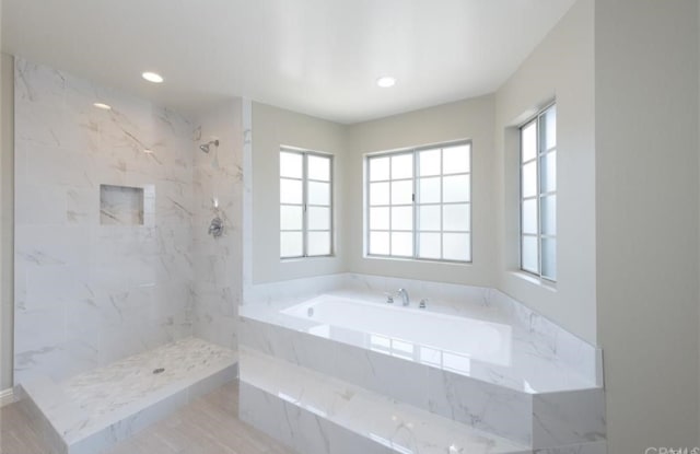 2807 Unicornio Street - 2807 Unicornio Street, Carlsbad, CA 92009