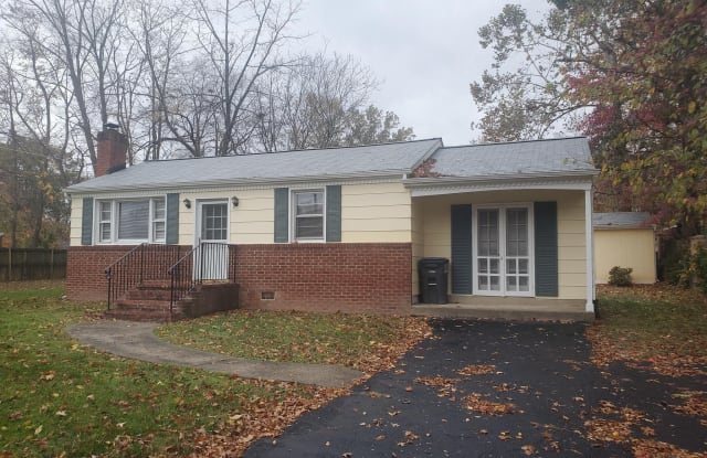 7408 GARRISON ROAD - 7408 Garrison Road, Yorkshire, VA 20111
