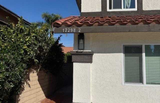 17298 Woodhill Street photos photos