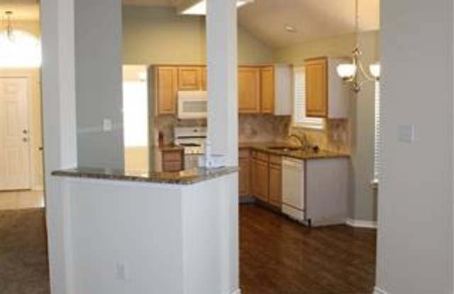 7913 Inlet Street Gallery 4