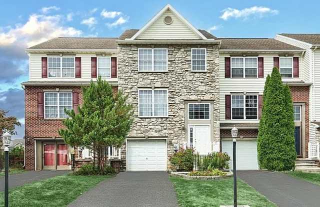 1193 LEDGE DR. YORK, PA 17408 ***JACKSON HEIGHTS COMMUNITY*** photos photos