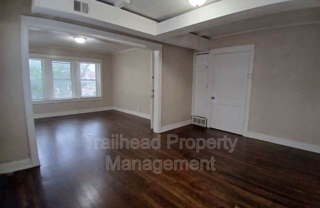 108 N Indiana photos photos 108 N Indiana photos photos