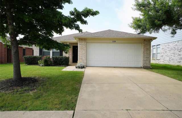2220 White Oak Drive - 2220 White Oak Drive, Little Elm, TX 75068