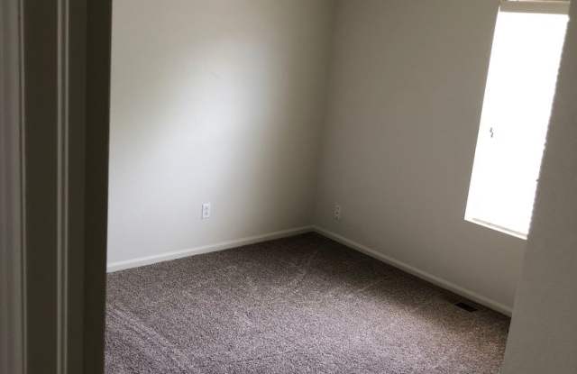 5546 Halifax Ct Gallery 3