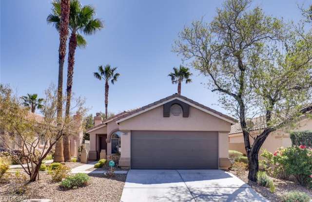 2564 Spruce Creek Drive photos photos