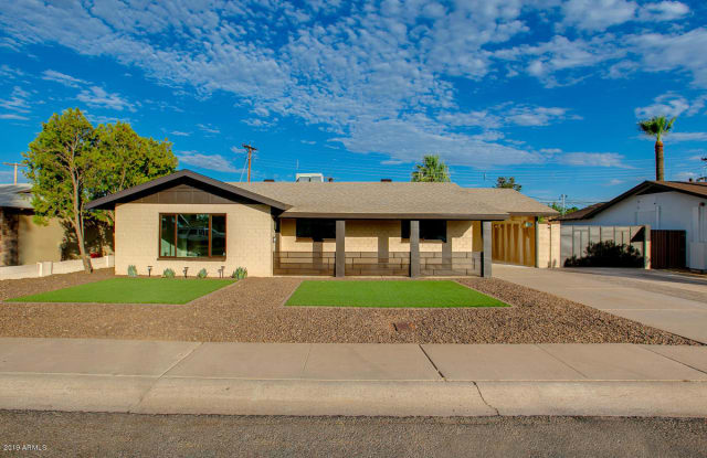 8707 E RANCHO VISTA Drive - 8707 East Rancho Vista Drive, Scottsdale, AZ 85251