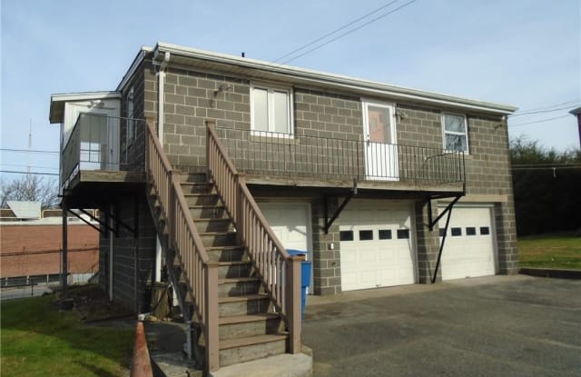 190 Baldwin Avenue - 190 Baldwin Avenue, Waterbury, CT 06706