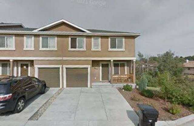 3 Bedroom townhome NO deposit on 24 month lease photos photos