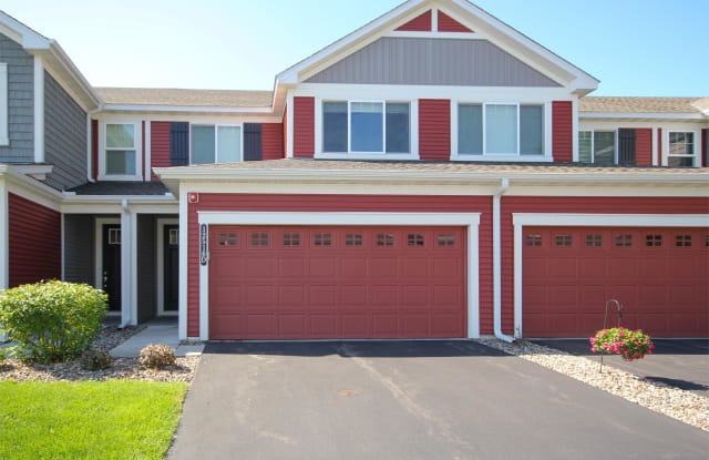 12516 Naples St NE Unit D - 12516 Naples Street Northeast, Blaine, MN 55449
