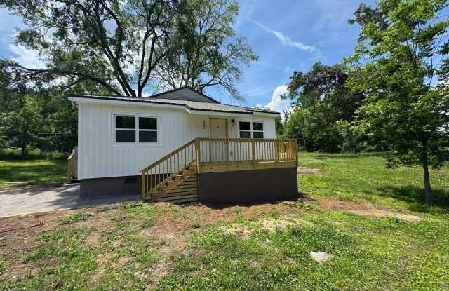 CHARMING 3 BEDROOM, 2 BATH HOME IN BIRMINGHAM! photos photos