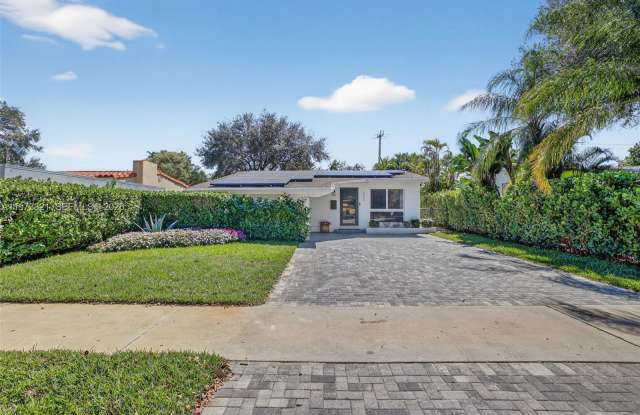 252 Southwest 23rd Street photos photos