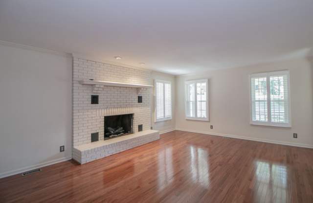 815 Shady Bluff Trail Gallery 4