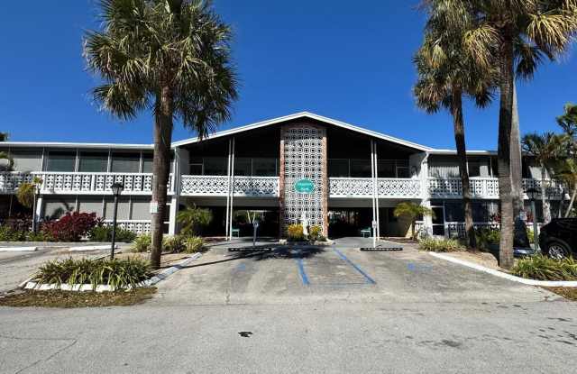 2151 NE 42nd Court unit: 221 photos photos