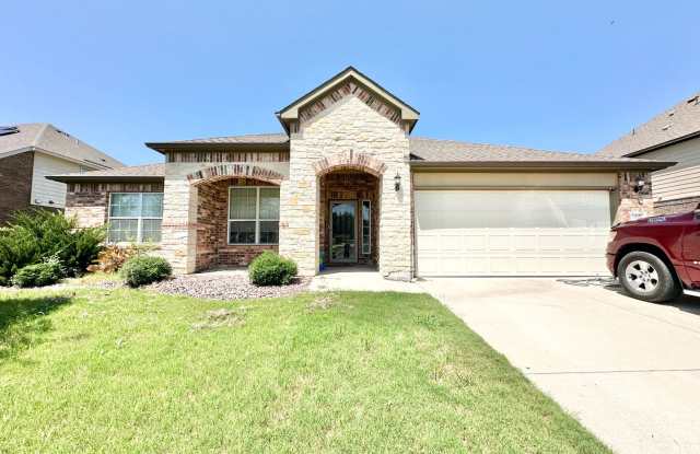 Viewable August 15th! Pets Accepted! photos photos
