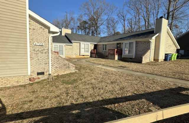 4708 Courtside Place photos photos