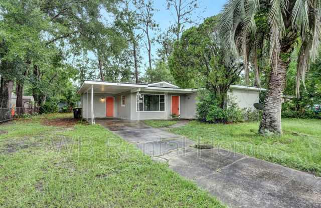 9613 Priory Ave photos photos
