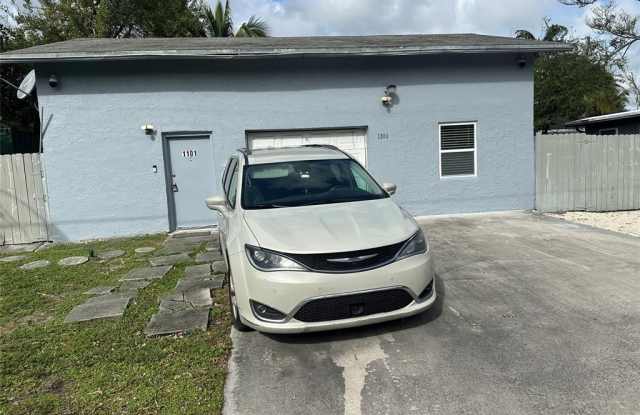 1101 NW 7th Ave photos photos