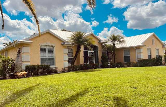 1829 Southwest Hickock Terrace Gallery 3
