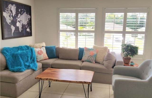 1337 Center Lane Gallery 4