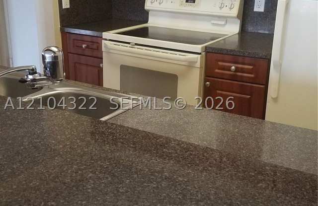 8120 Geneva Ct Gallery 1