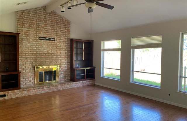 10812 N Bayberry Drive Gallery 3