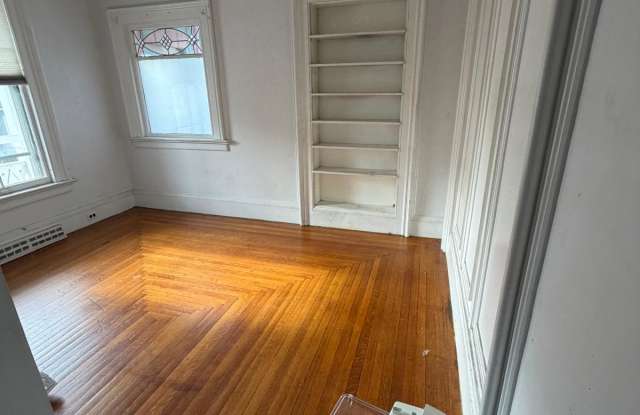 5 Clover Street - 1 Gallery 2
