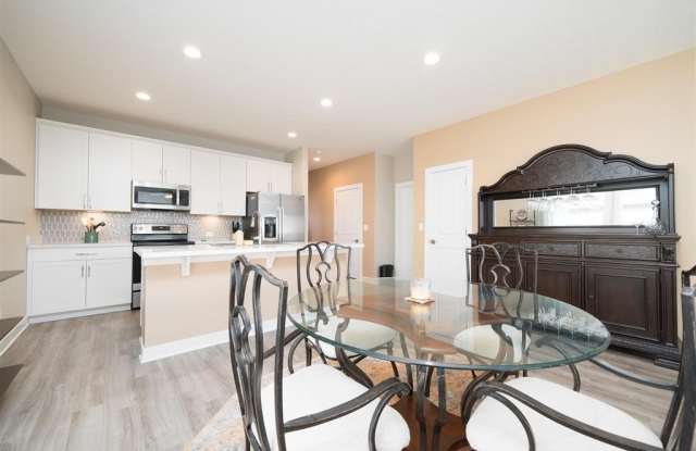 6553 Valley Brook Trace Gallery 3