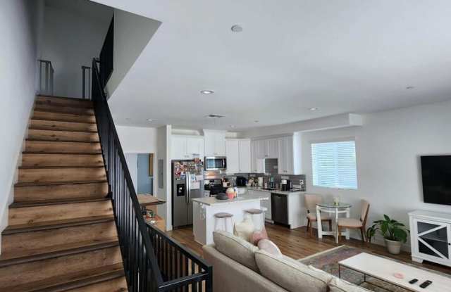 13826 Bessemer Street photos photos