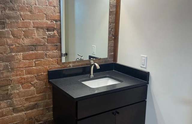 114 EAST HARRISON photos photos