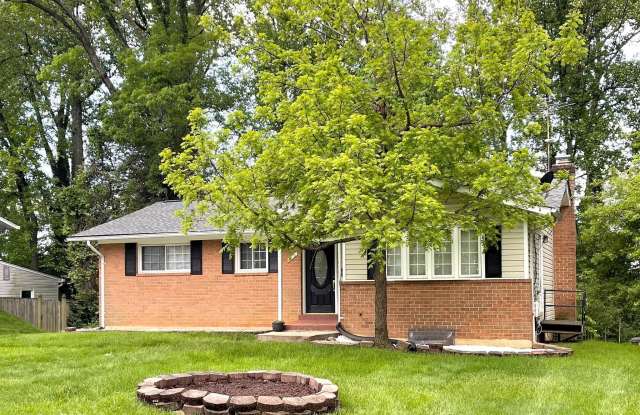 7815 BRISTOW DRIVE - 7815 Bristow Drive, Annandale, VA 22003