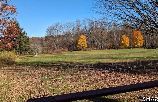 1660 Guernseytown Road Gallery 2