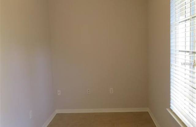 5218 BEACH BREEZE COURT Gallery 3