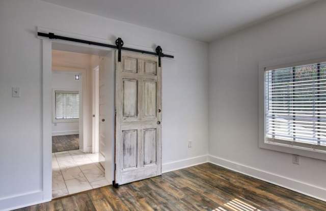 1122 Wellman Avenue Northeast Gallery 4