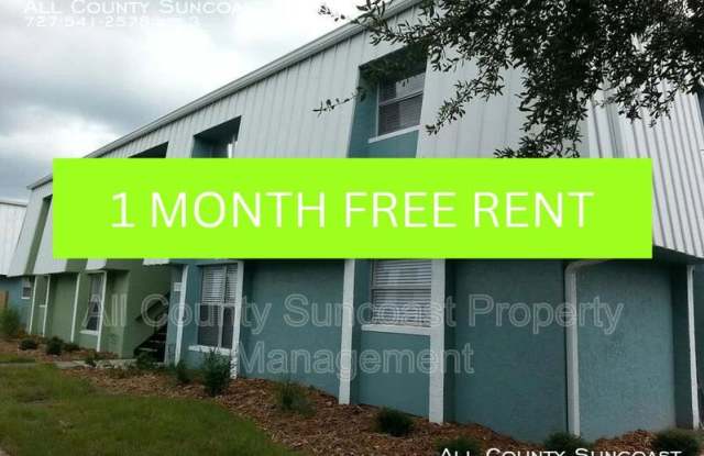 7450 35th St N #1303 Gallery 1