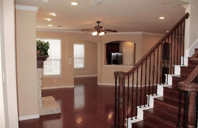 9144 Cottonwood Village Drive Gallery 4