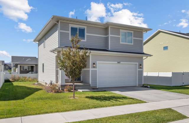 4 Bed / 3 Bath Home for Rent in Eagle Mountain Gallery 3
