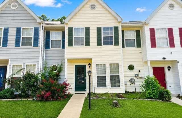 21076 JENNA Court Gallery 3