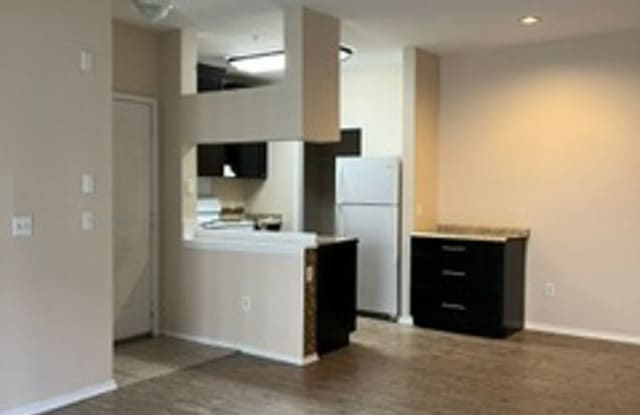$200 OFF FIRST MONTHS RENT! - The Preserve at Temple Terrace Gallery 1