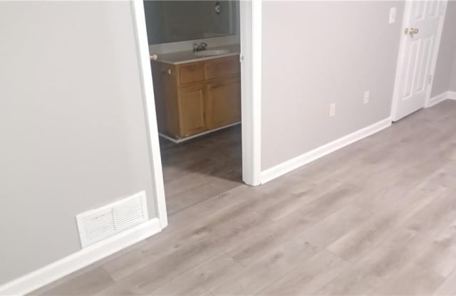 92 Davis Mill Court - 92 Davis Mill Court, Gwinnett County, GA 30044